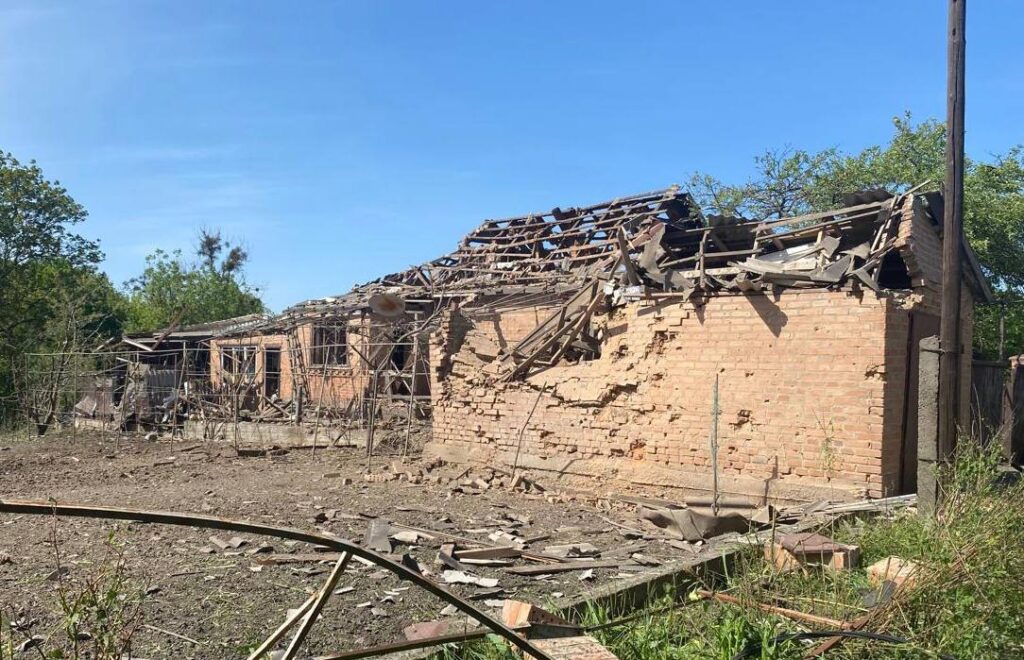 На Кіровоградщині обстежують пошкодження після атаки 1 photo 2024 05 04 15.59.44 - Вікно Відновлення