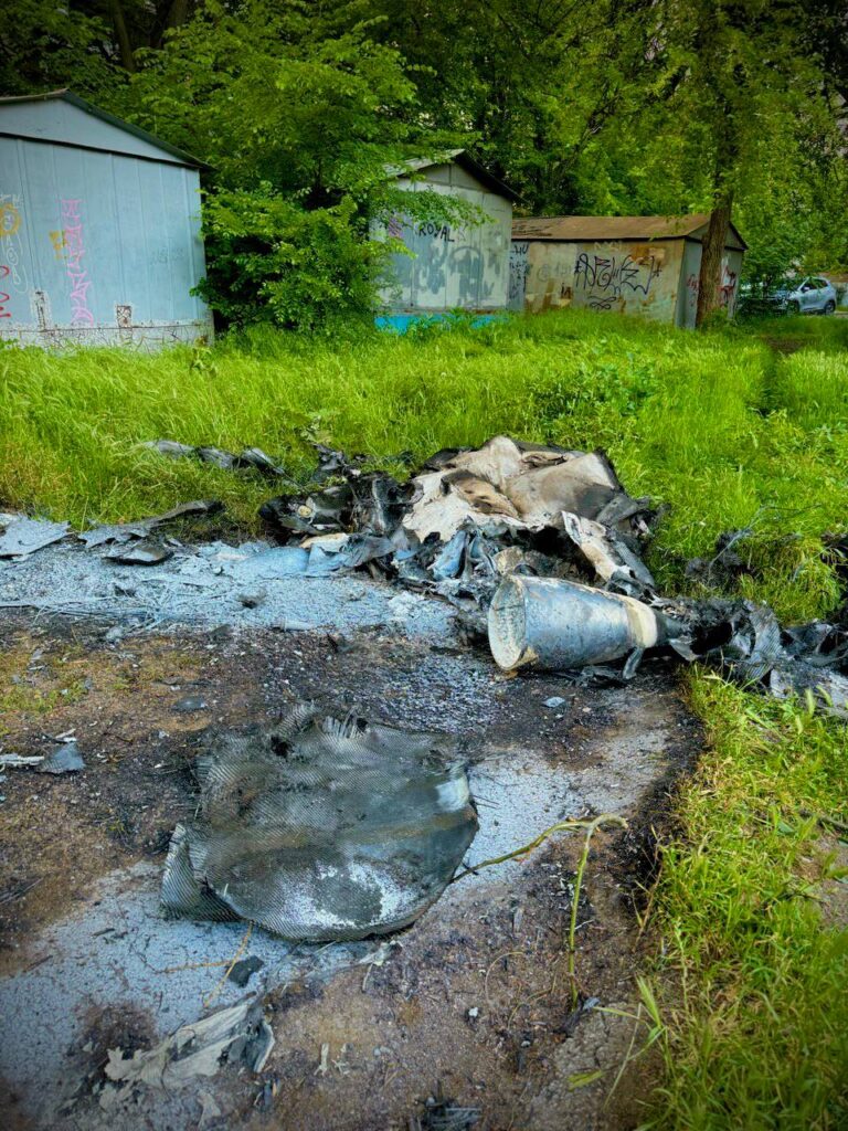 Уночі захисники збили всі 37 ворожих дронів у 8-ми областях