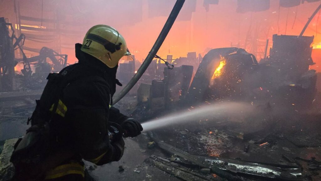 Росіяни атакували цивільну інфраструктуру в Харкові 1 photo 2024 05 25 17.36.27 - Вікно Відновлення