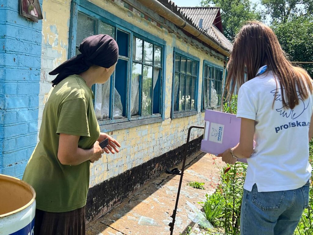 Постраждалих мешканців Вінниччини проконсультували щодо оформлення компенсації за зруйноване або пошкоджене житло