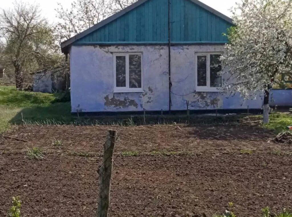 На Херсонщині встановили 386 нових вікон у пошкоджених росіянами будинках (фото) 2 photo 2024 06 30 17.44.31 - Вікно Відновлення