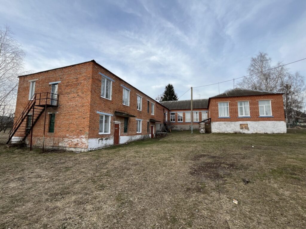 На Житомирщині триває відновлення ліцею за підтримки міжнародної спільноти (фото) 1 img 4218 1536x1152 1 - Вікно Відновлення