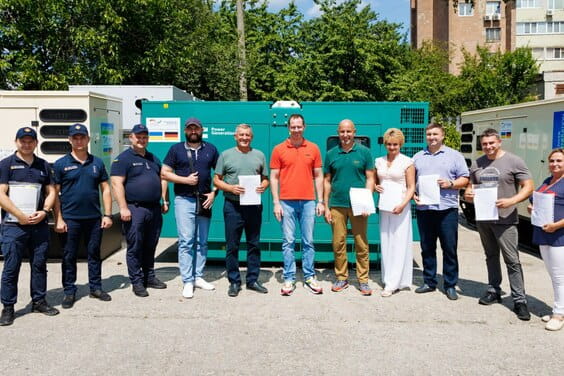 Німецькі партнери передали Харківщині 8 генераторів великої потужності на потреби громад