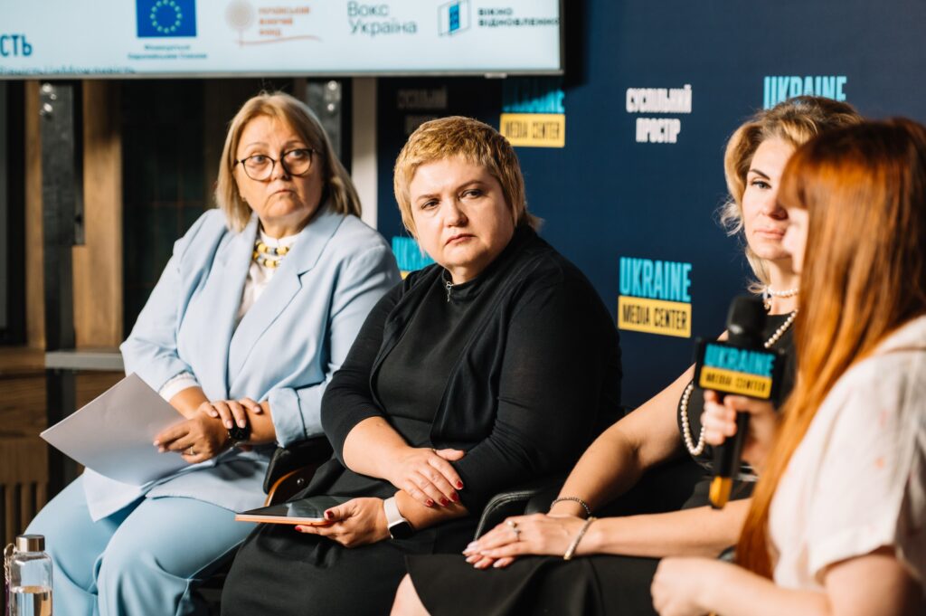 Як досягти балансу між материнством та кар'єрою для українських жінок? 1 photo 2024 08 07 19.02.22 - Вікно Відновлення