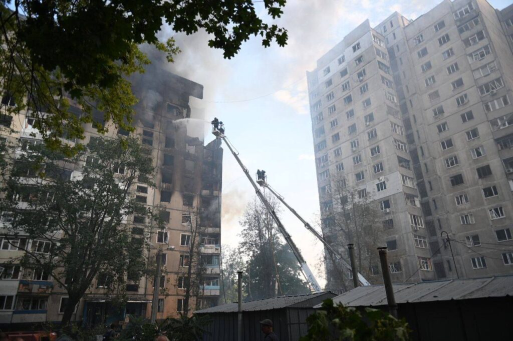 Уточнені наслідки удару КАБами по Харкову: кількість постраждалих зросла до 97