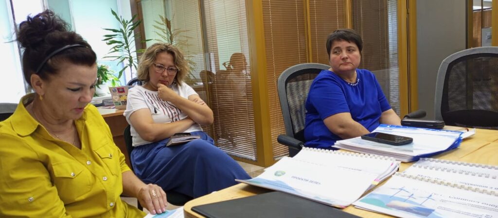 PARASOL: Разом відновлюємо Україну — звіт про круглий стіл та плани на майбутнє 2 zobrazhennya whatsapp data 2024 08 28 o 10.07.33 a21ea8b3 - Вікно Відновлення