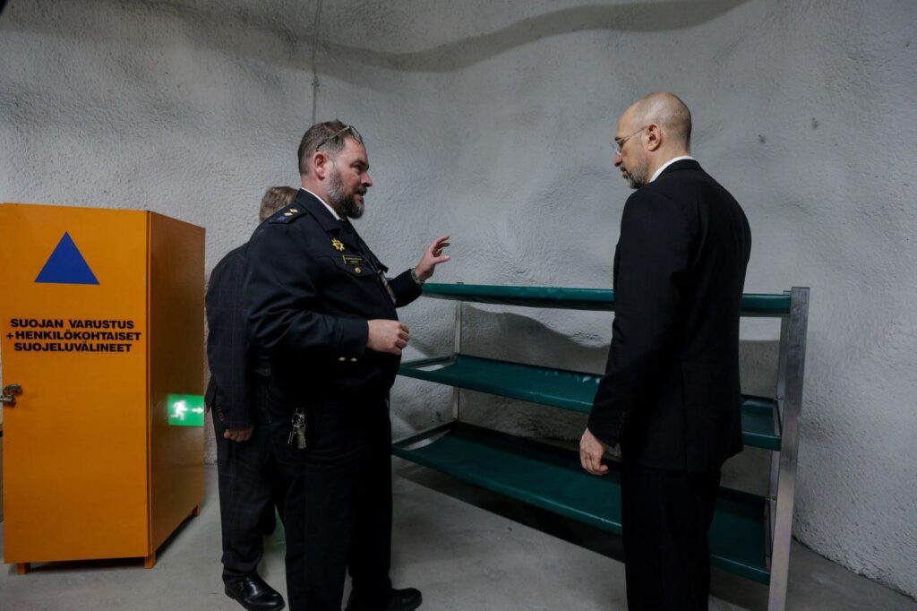 Україна перейматиме досвід Фінляндії у будівництві укриттів 1 photo 2024 10 19 19 39 47 2 - Вікно Відновлення