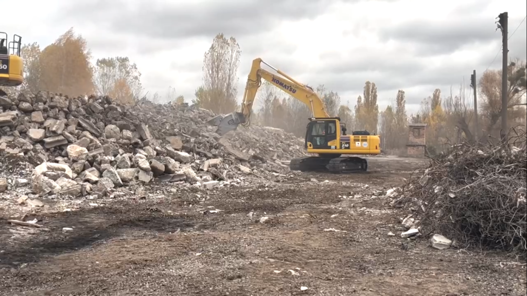 На Київщині перероблятимуть відходи зруйнованих обстрілами будівель 1 1 - Вікно Відновлення