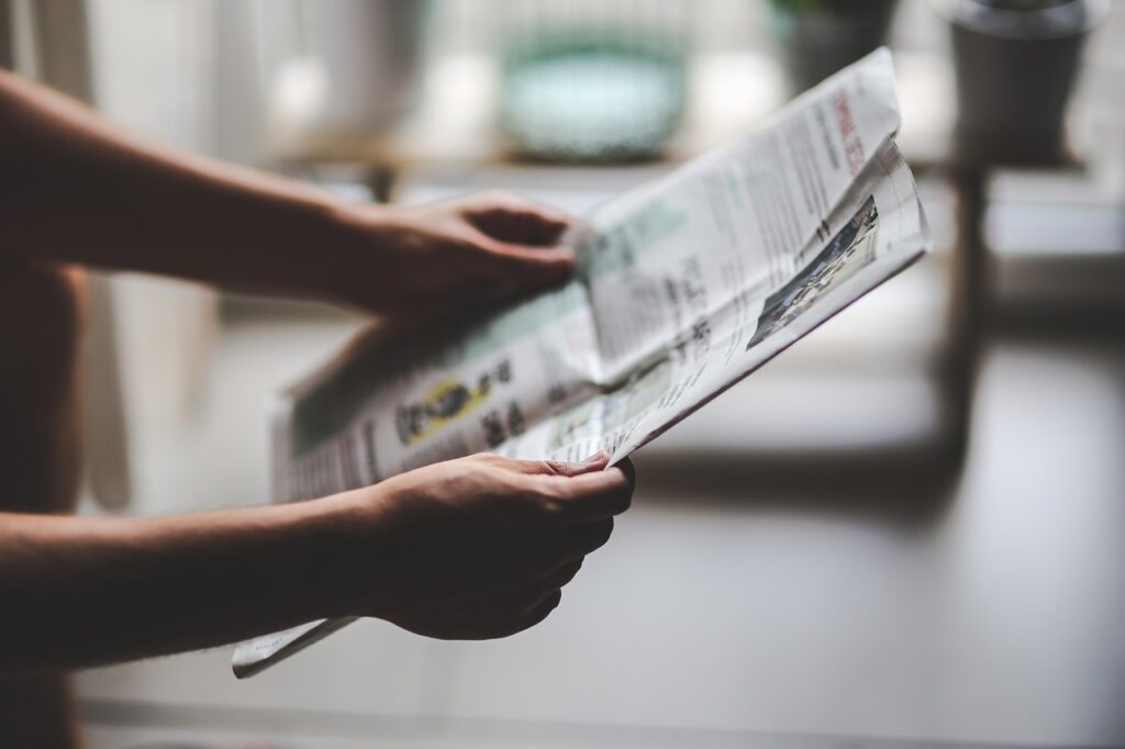 У місцевих медіа українці хочуть читати про наслідки війни: результати опитування