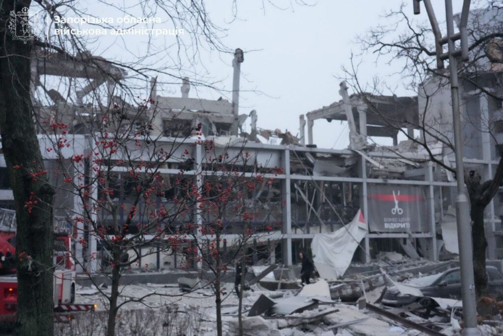 Росія обстріляла приватну клініку в Запоріжжі: з’явилися перші фото 2 photo 2024 12 10 15 44 40 3 - Вікно Відновлення