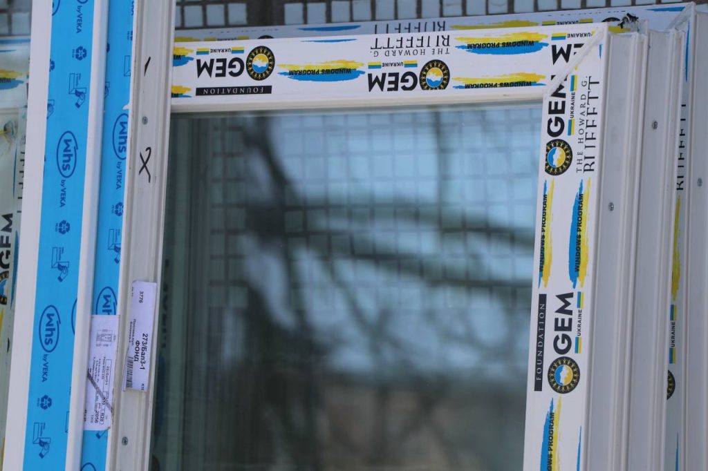 Полтава отримала понад 200 вікон для постраждалих від обстрілу будинків 1 photo 2025 02 25 19 44 15 - Вікно Відновлення