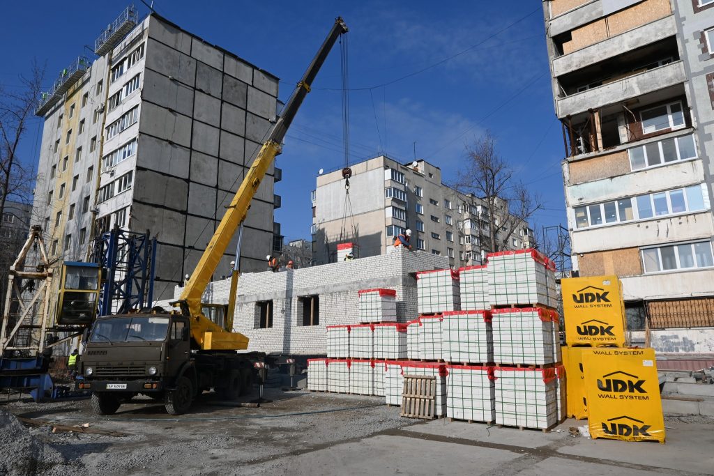 На якому етапі комплексна відбудова багатоповерхівки в Запоріжжі