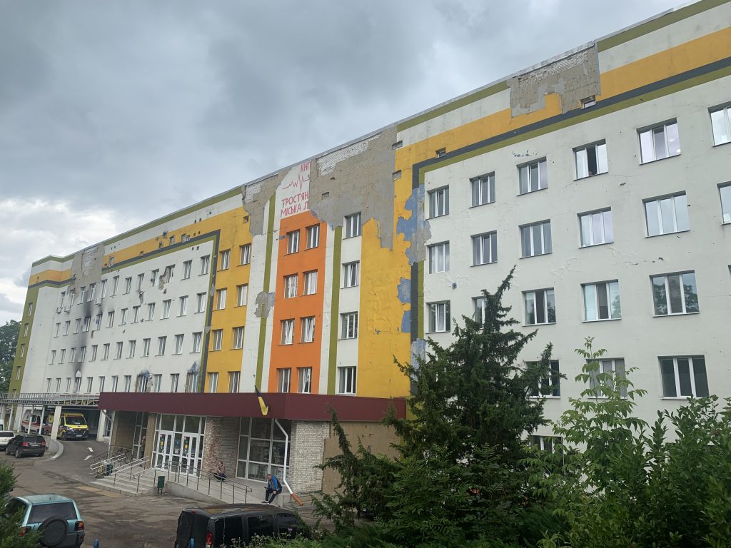 У Тростянецькій лікарні на Сумщині відновлюють дитячий корпус 2 img 5982 - Вікно Відновлення