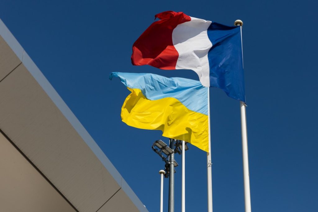 Україна отримає від Франції підстанції для зміцнення енергосистеми