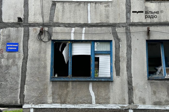 “Кожен вчепився у свій клаптик життя”. Репортаж із прифронтового Добропілля