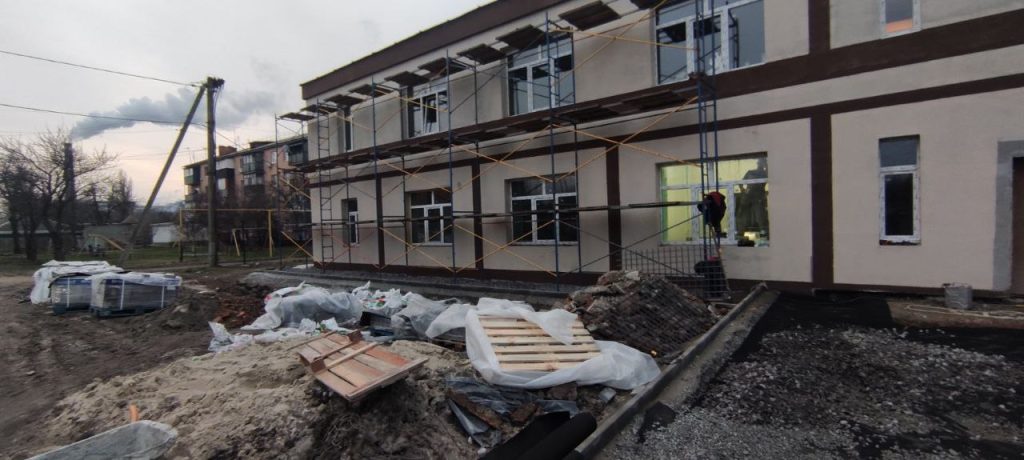 На Полтавщині за 14 млн грн відремонтували гуртожиток для ВПО 5 Процес ремонту будівлі
