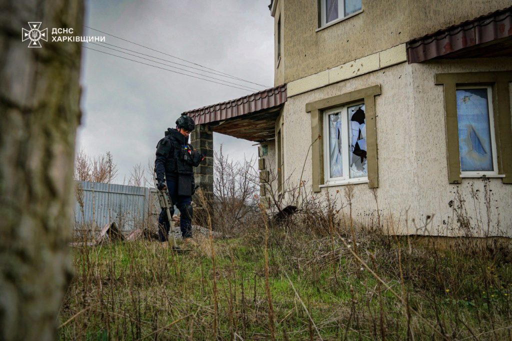 Підрозділи Міноборони у квітні розмінували понад 5 тисяч гектарів землі