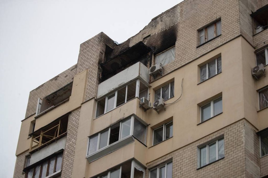 Обстріл Києва у ніч на 4 травня: яку допомогу отримають люди