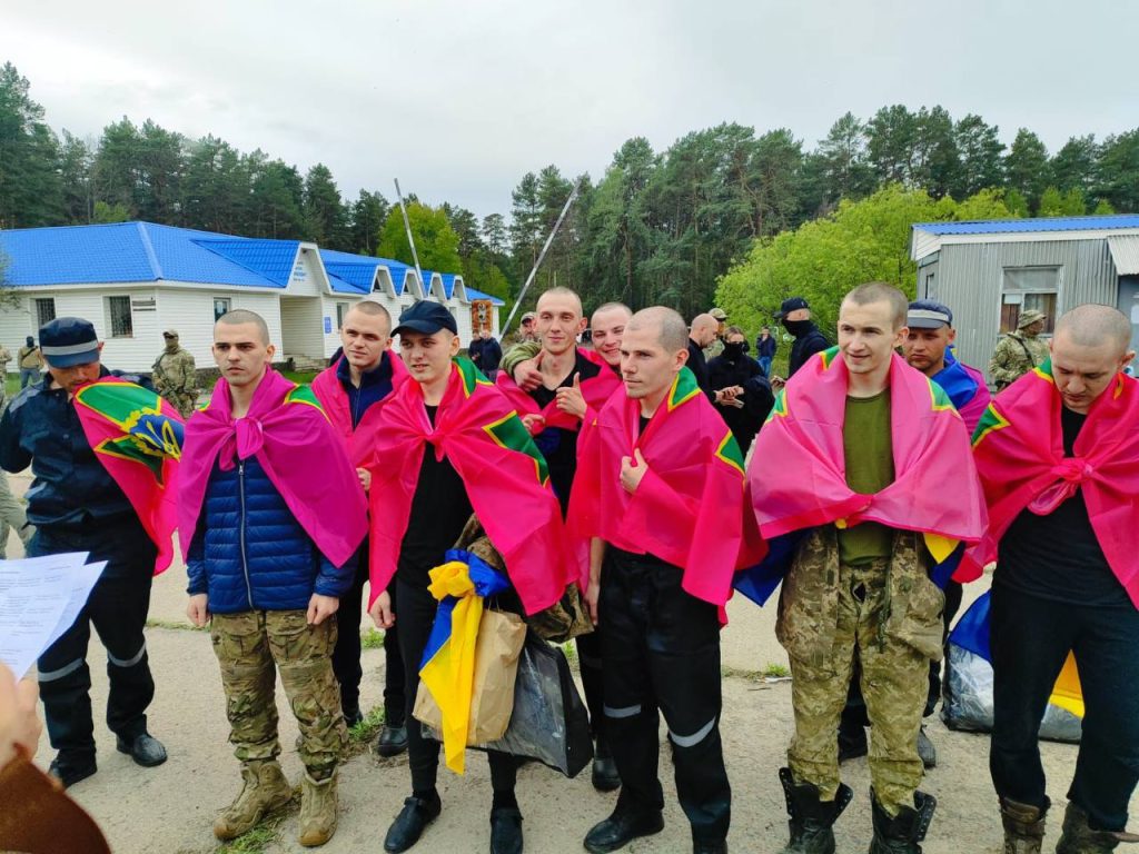 З російського полону повернули ще 205 воїнів (ФОТО) 5 Прикордонники, яких повернули з неволі