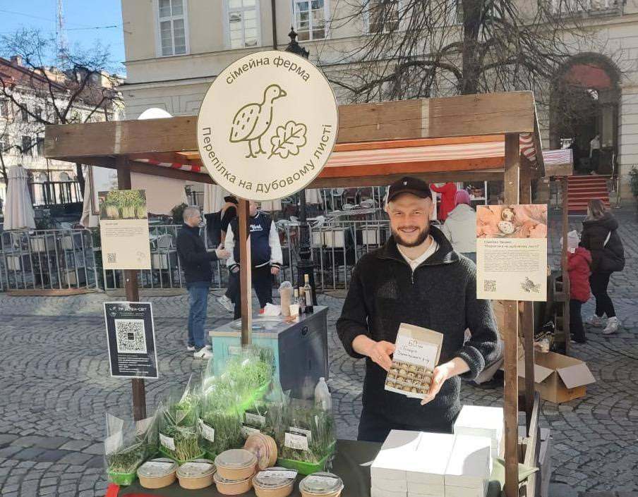 Коли справа – не про гроші, а про сенс: на Львівщині ветеран розвиває родинну ферму 7 Ігор Мамчик на ярмаркові