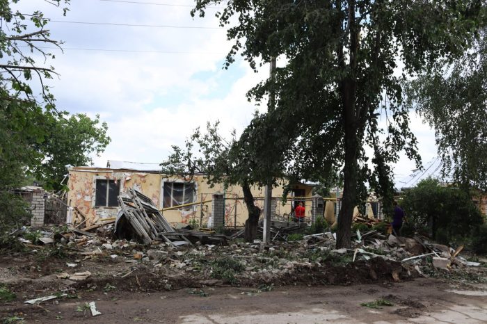 Як у Світловодську долають наслідки атаки та хто допомагає постраждалим