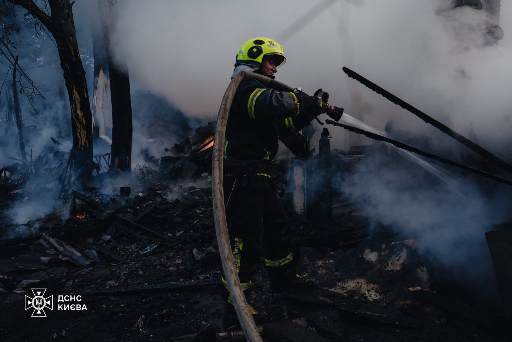 «Знову скажуть, що це військові цілі»: що відбувалося в Києві та області вночі 16 червня