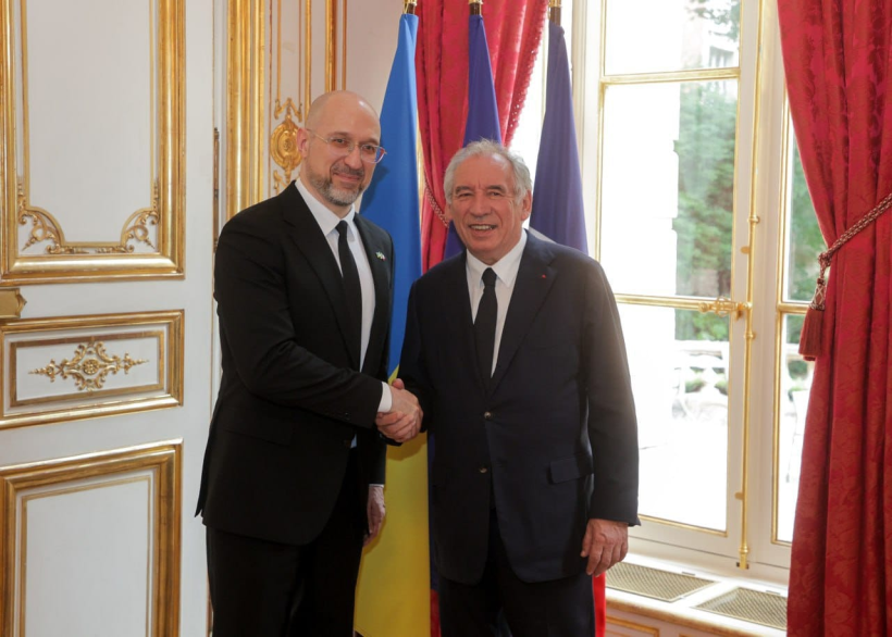 Франція спрямує 200 млн євро на відбудову України 1 Прем’єр-міністри України і Франції Денис Шмигаль та Франсуа Байру
