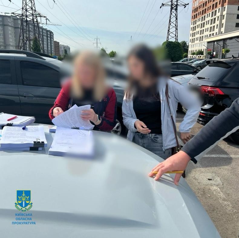 У Бучанському районі ОЗГ заволоділа 4,6 млн грн на відновленні зруйнованих будинків